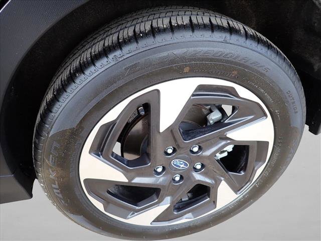 Used 2025 Subaru Crosstrek 2.5i Limited AWD/4WD image 7
