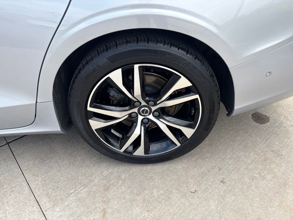 Certified 2023 Volvo S60 B5 Plus w/ Climate Package AWD/4WD image 13