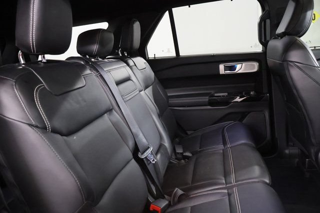 Used 2022 Ford Explorer ST w/ Equipment Group 401A AWD/4WD image 29