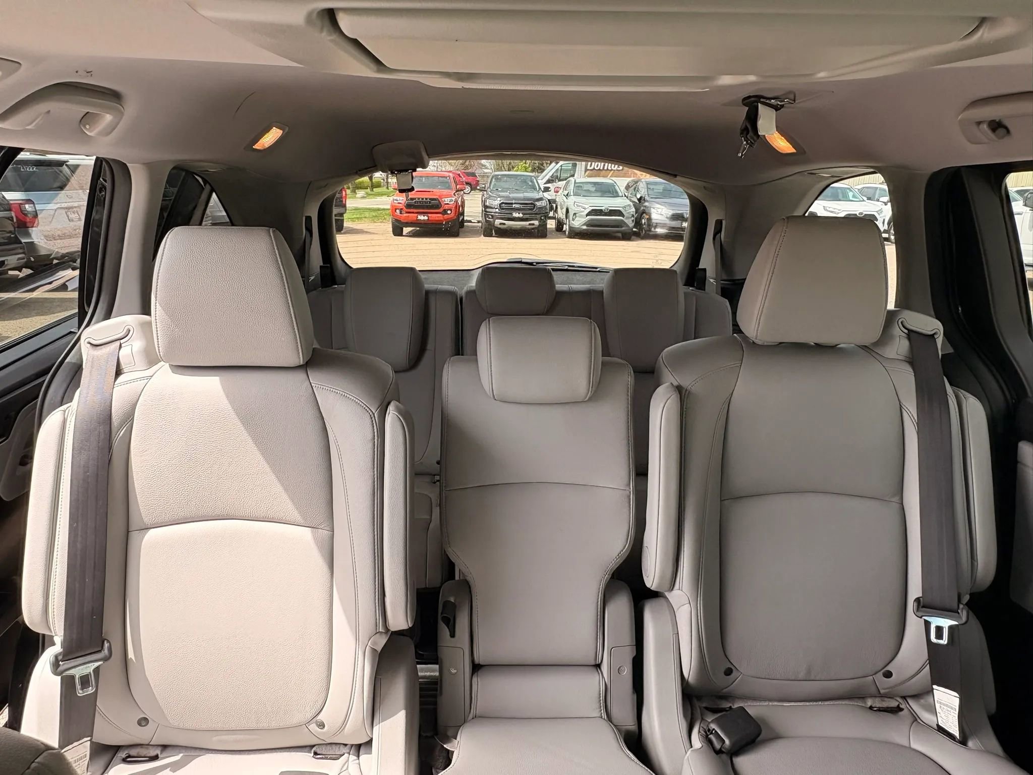 Used 2019 Honda Odyssey Touring image 23