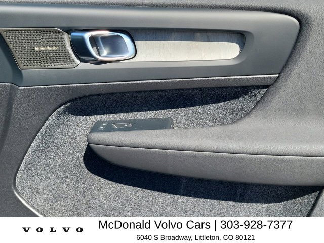 New 2026 Volvo XC40 B5 Ultra w/ Protection Package Premier AWD/4WD image 18