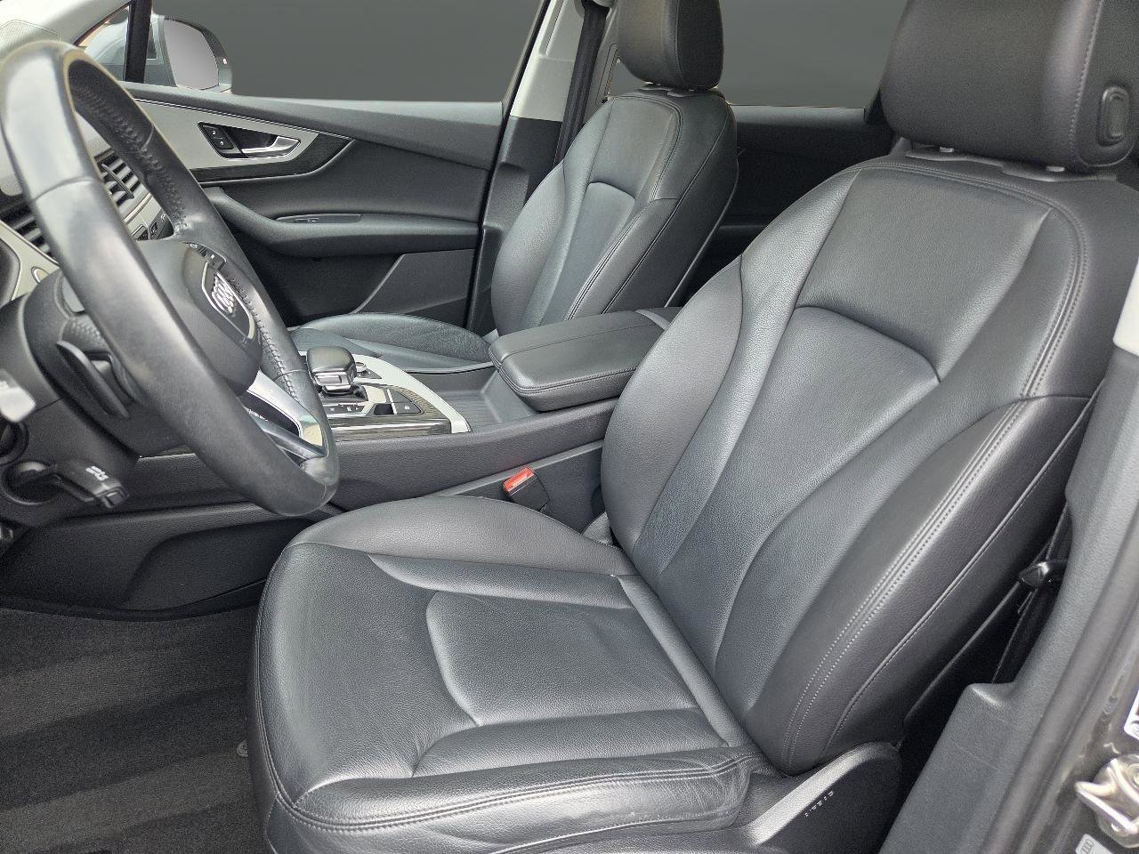 Used 2018 Audi Q7 2.0T Premium Plus w/ Premium Plus Package AWD/4WD image 11