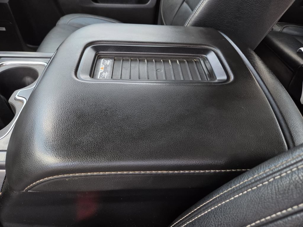 Used 2019 Chevrolet Silverado 2500 LT w/ Texas Edition AWD/4WD image 35