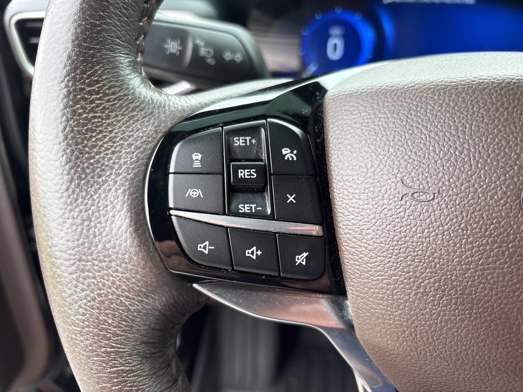 Used 2022 Ford Explorer King Ranch w/ Premium Technology Package AWD/4WD image 19