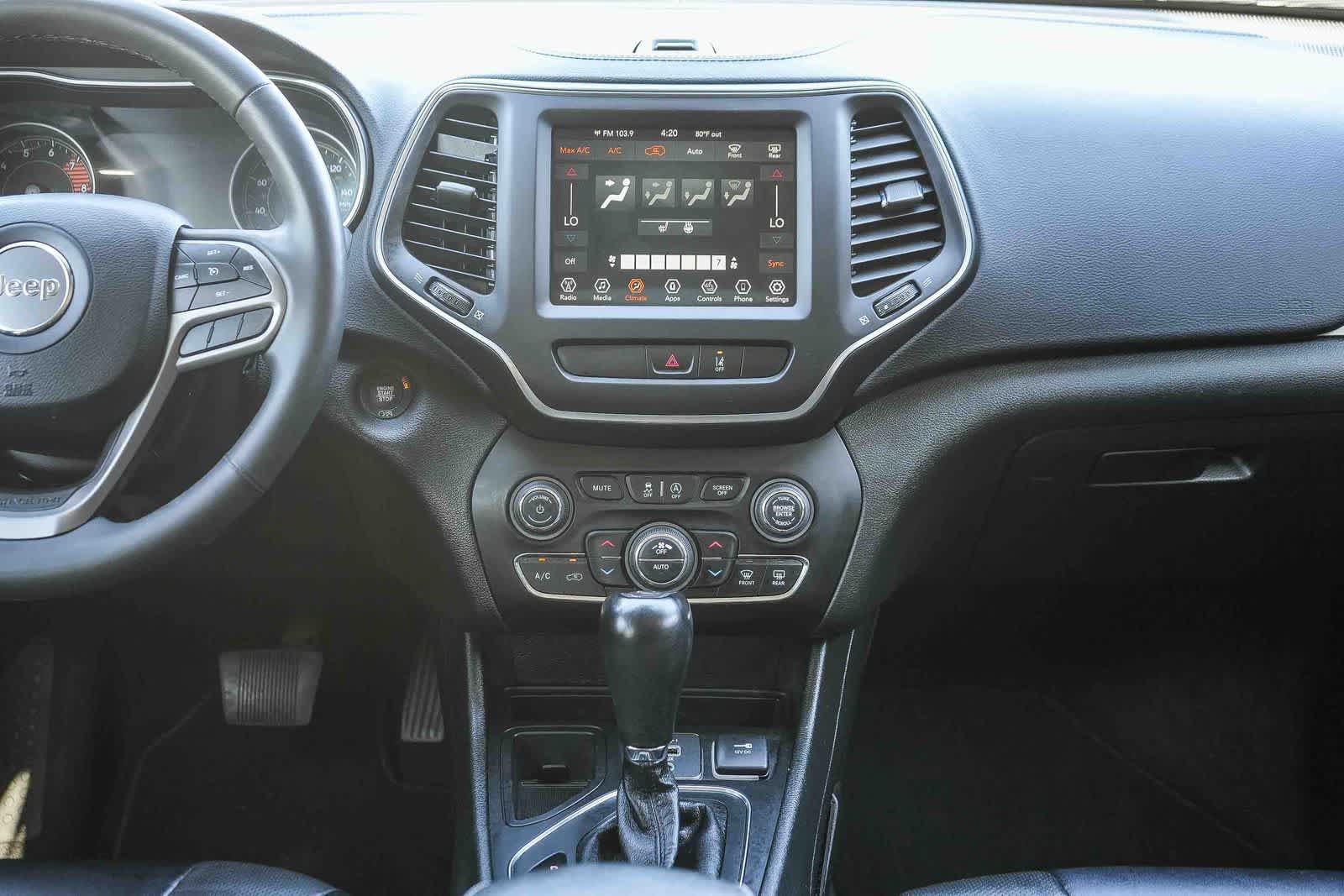 Used 2022 Jeep Cherokee Latitude Lux FWD image 13