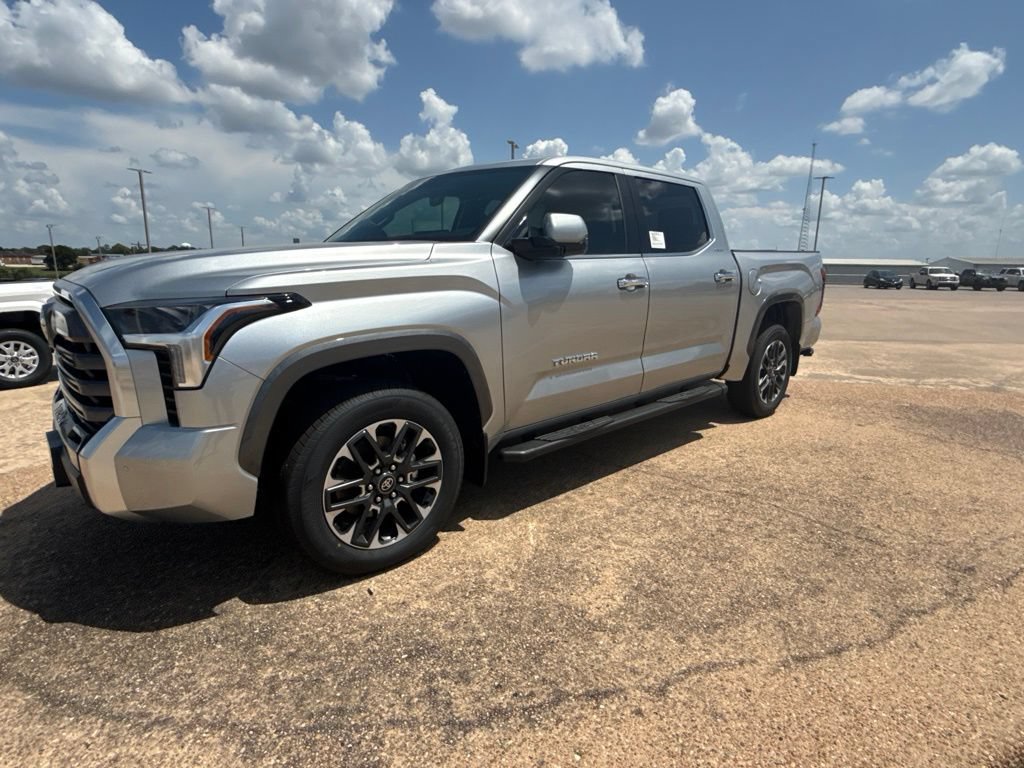 New 2026 Toyota Tundra Limited AWD/4WD image 3