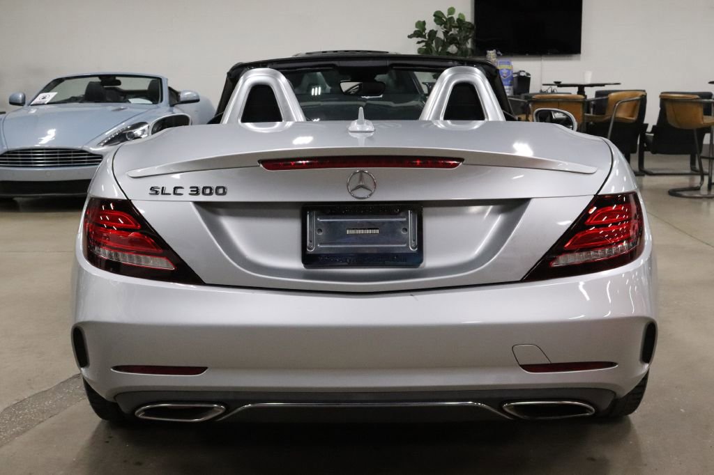 Used 2017 Mercedes-Benz SLC 300 image 8