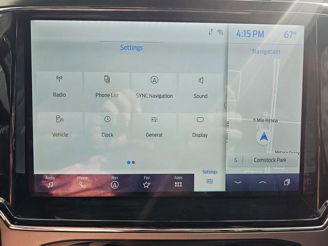 Used 2022 Ford F350 Lariat w/ Lariat Ultimate Package AWD/4WD image 14