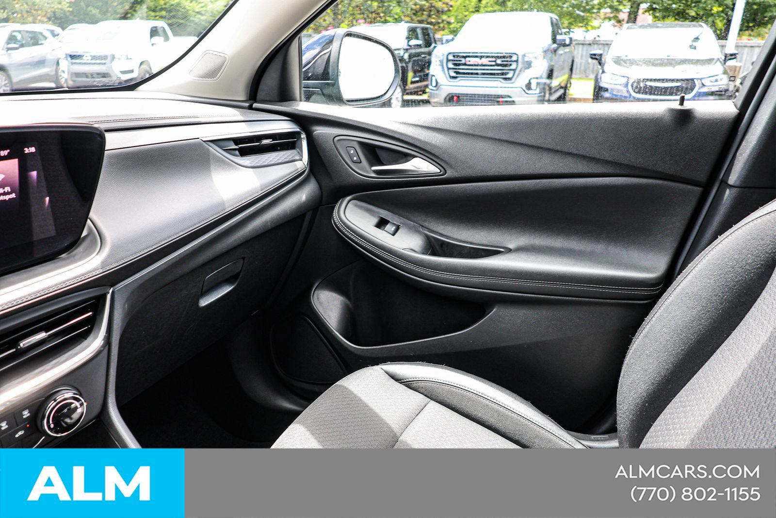 Used 2025 Buick Encore GX Preferred FWD image 36