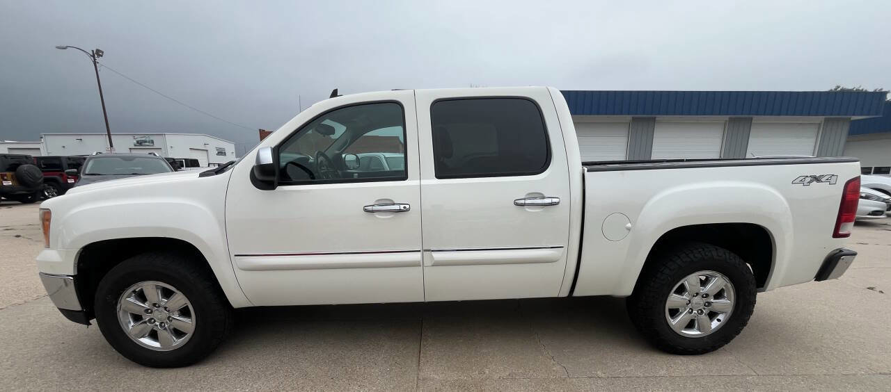 Used 2012 GMC Sierra 1500 SLE w/ Power Tech Package image 11