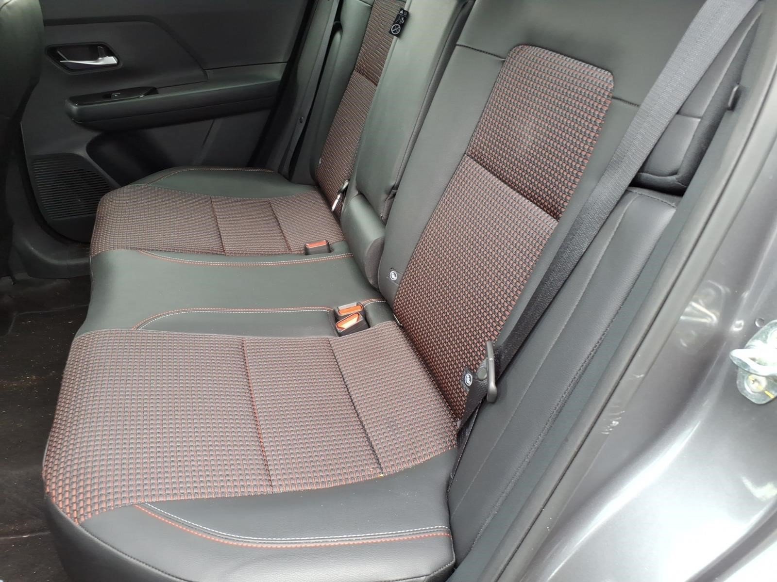 Used 2026 Nissan Kicks SR w/ Illumination Package AWD/4WD image 9