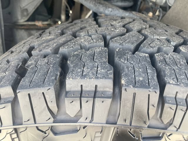 Used 2013 Toyota 4Runner Limited AWD/4WD image 31