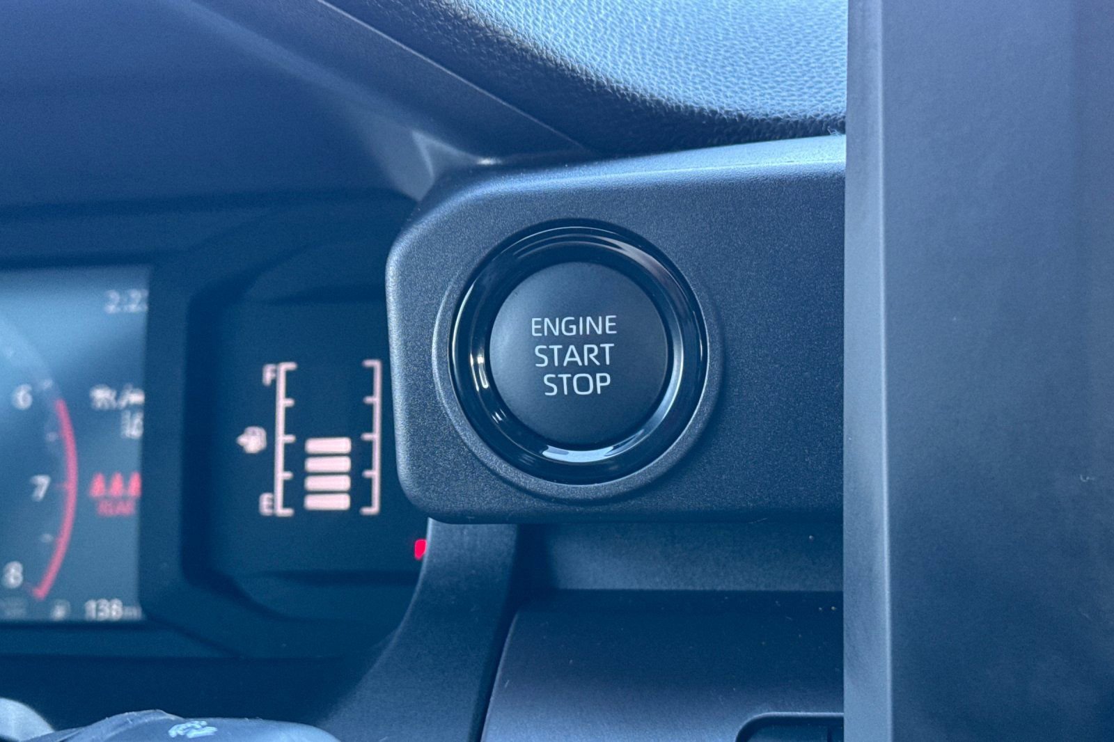 Certified 2025 Toyota Tacoma SR5 image 26