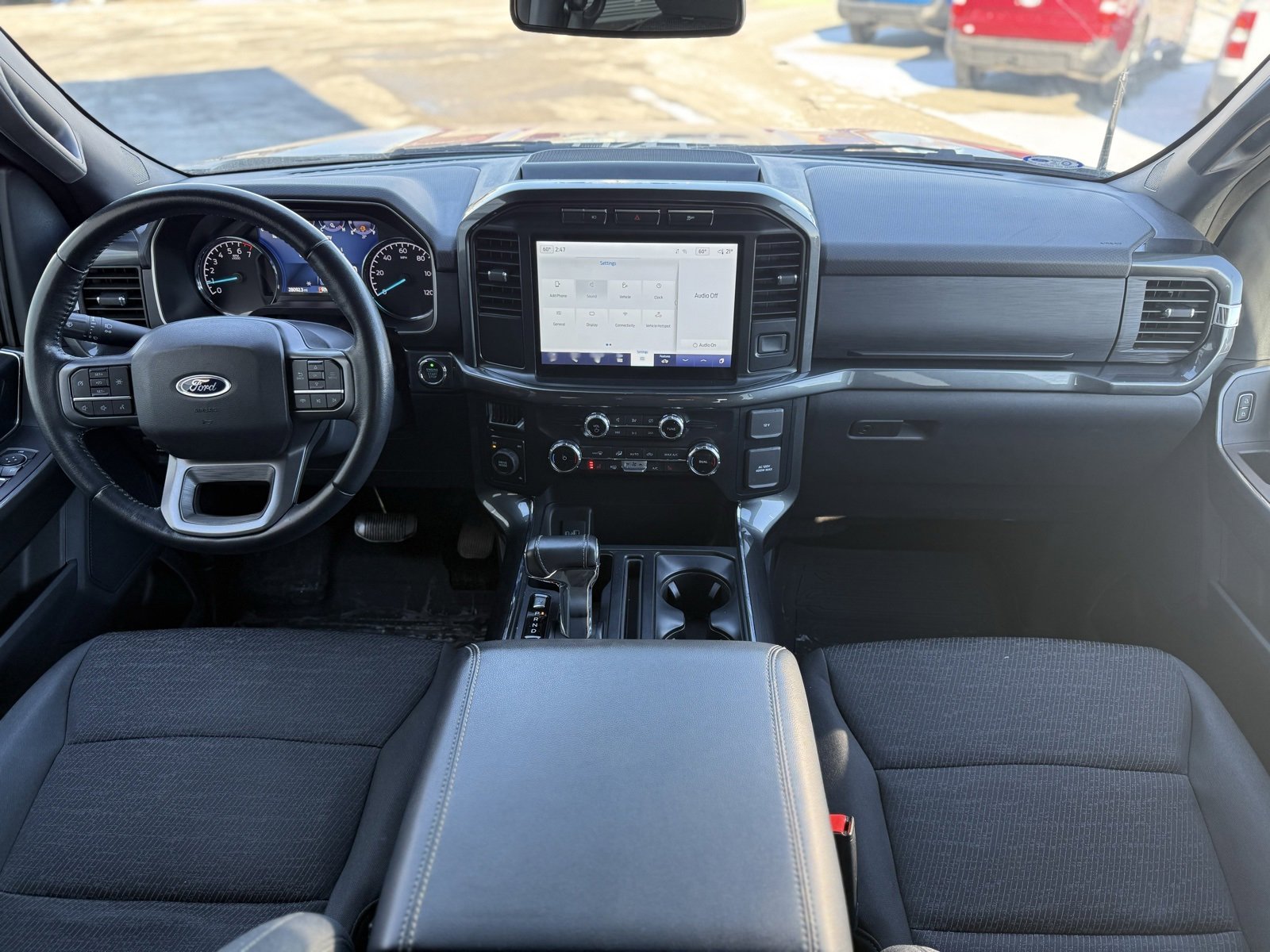 Used 2022 Ford F150 XLT w/ Equipment Group 302A High image 15