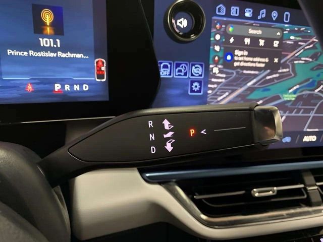 Used 2026 Chevrolet Equinox EV LT image 35