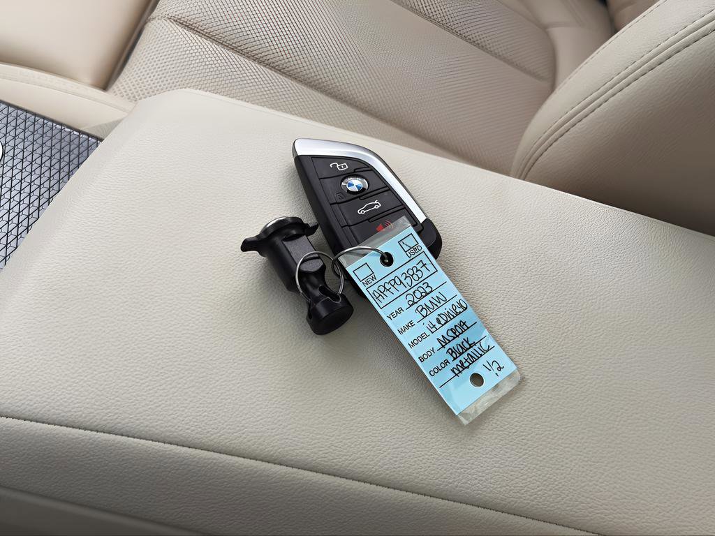 Used 2023 BMW i4 eDrive40 w/ M Sport Package image 9