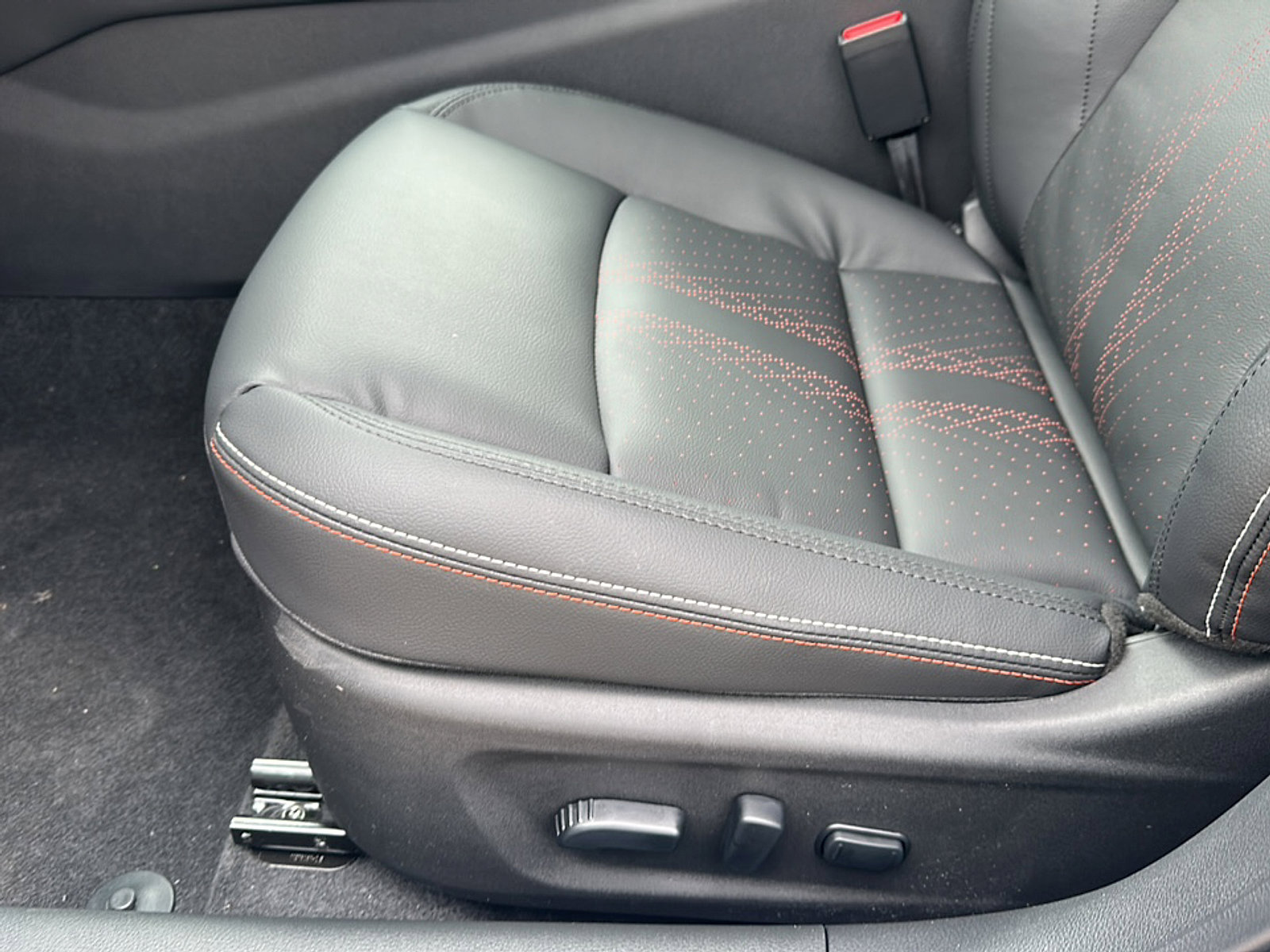 New 2025 Nissan Altima 2.5 SR w/ SR Premium Package image 12