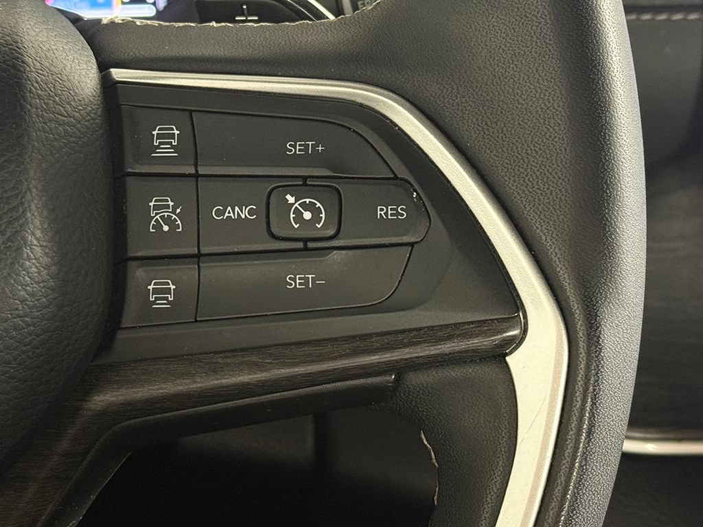 Used 2024 Jeep Grand Cherokee Limited 4xe AWD/4WD image 43