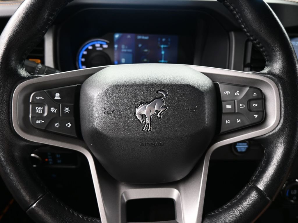Used 2024 Ford Bronco Badlands image 28