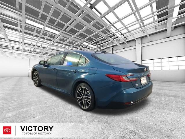 Used 2026 Toyota Camry XLE w/ Premium Plus Package image 5