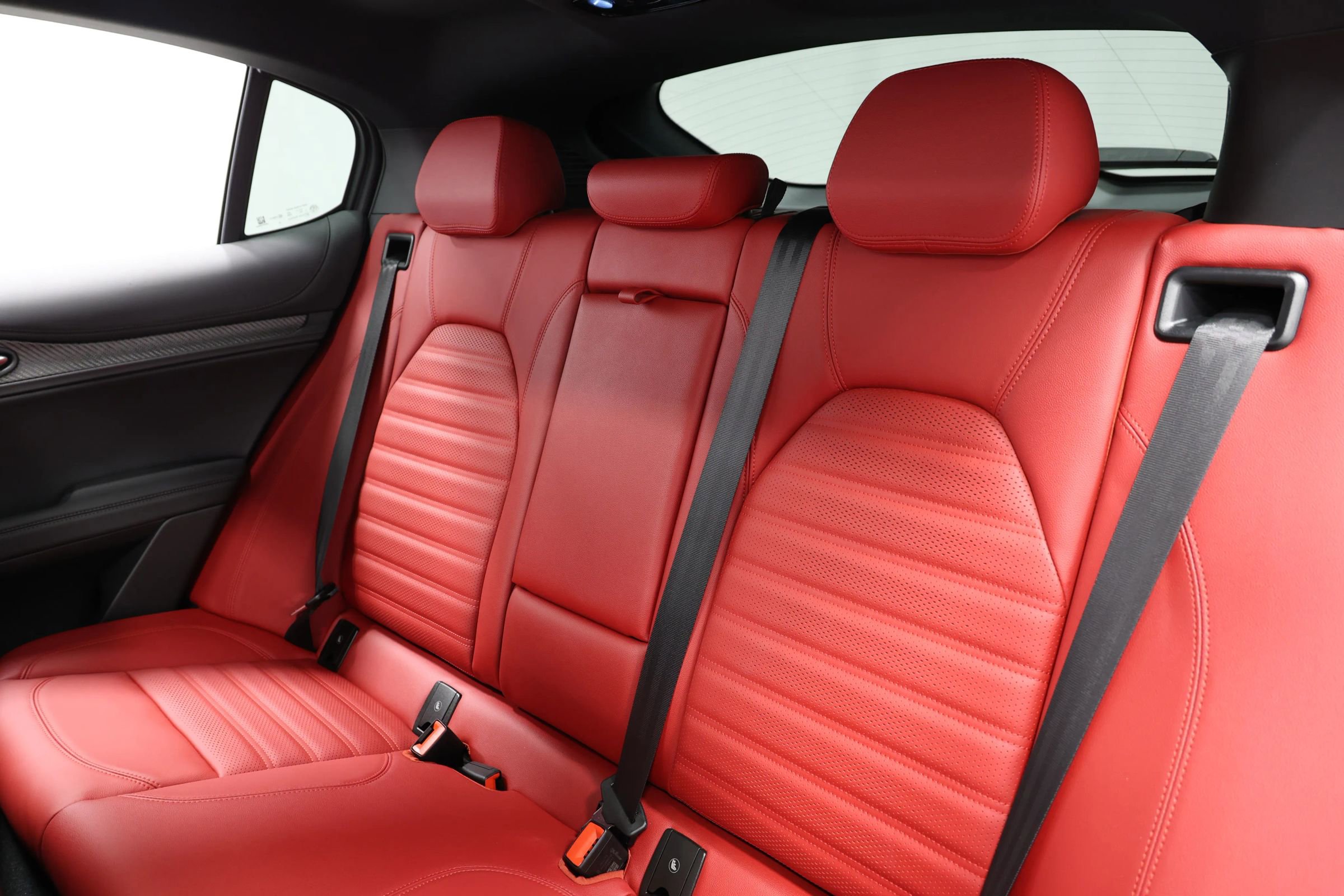 Used 2024 Alfa Romeo Stelvio Quadrifoglio image 48