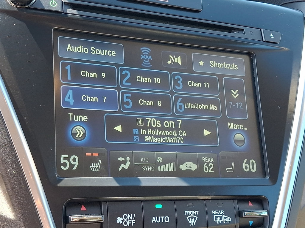 Used 2015 Acura MDX w/ Technology Package AWD/4WD image 29