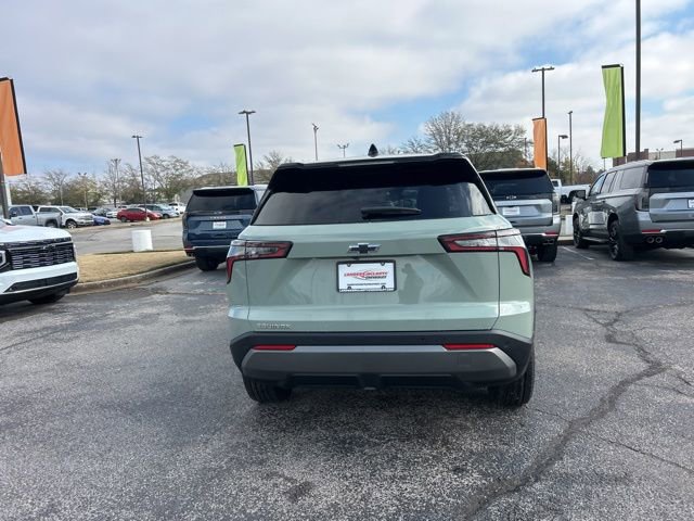 New 2026 Chevrolet Equinox LT w/ LPO, Floor Liner Package image 4