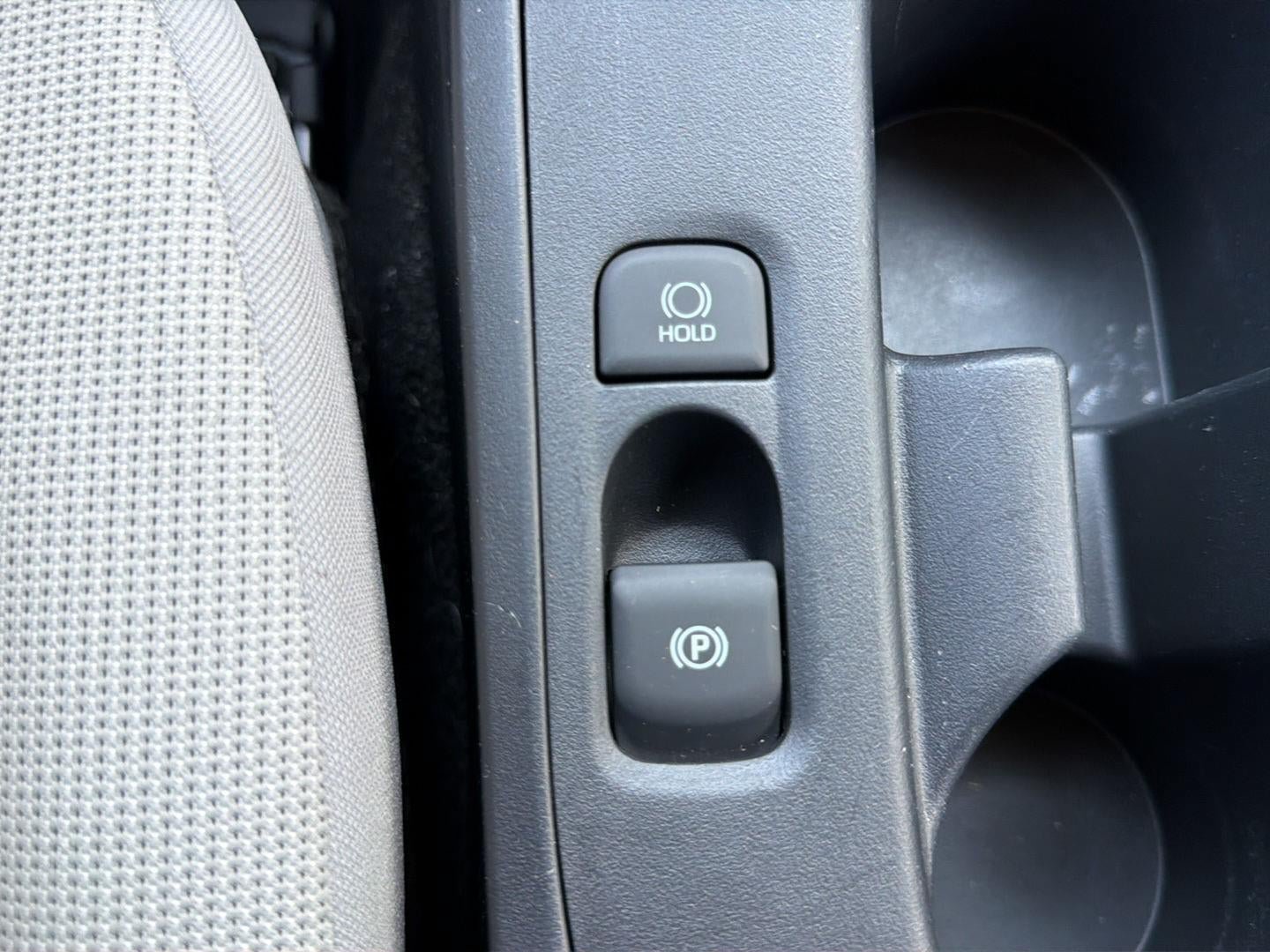 Used 2024 Toyota Corolla LE FWD image 18