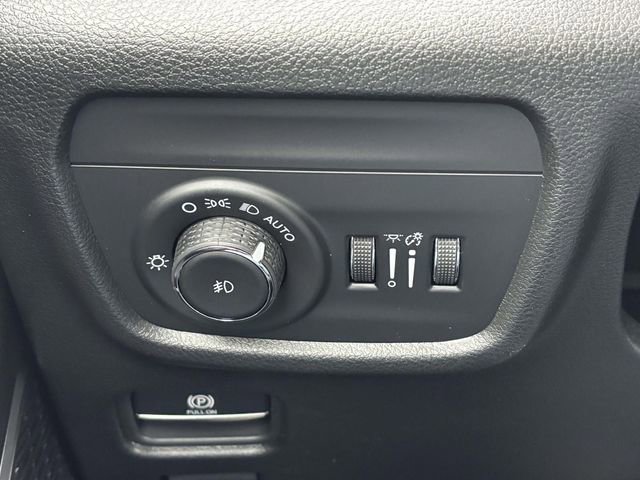 New 2026 Jeep Grand Cherokee L Limited AWD/4WD image 18