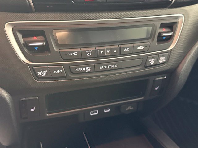 Used 2025 Honda Passport TrailSport image 23