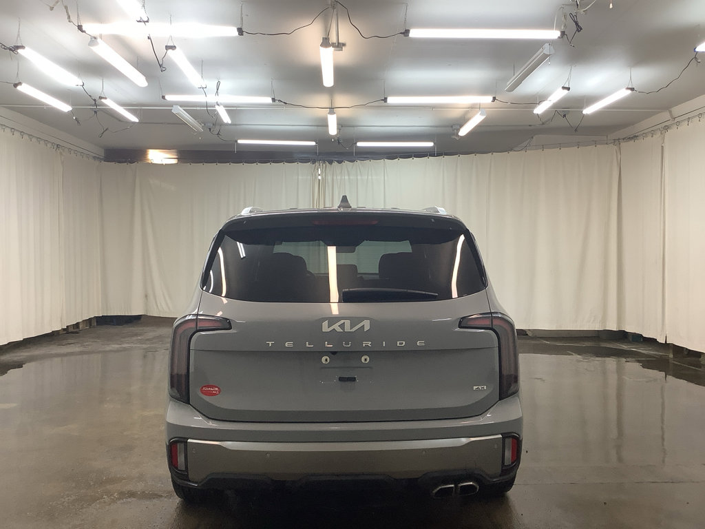 Used 2025 Kia Telluride SX image 7