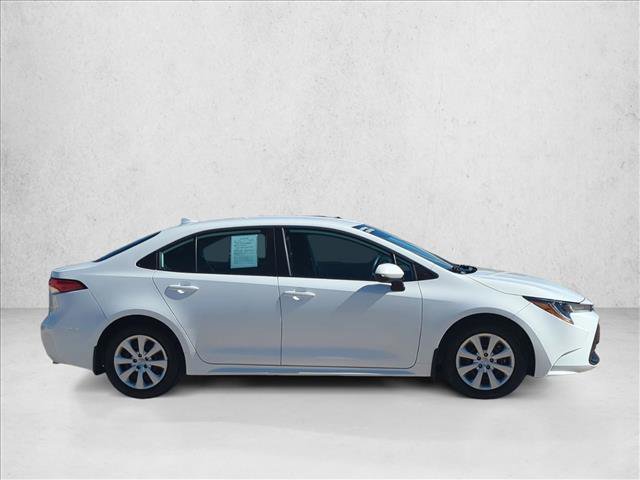 Used 2025 Toyota Corolla LE image 4