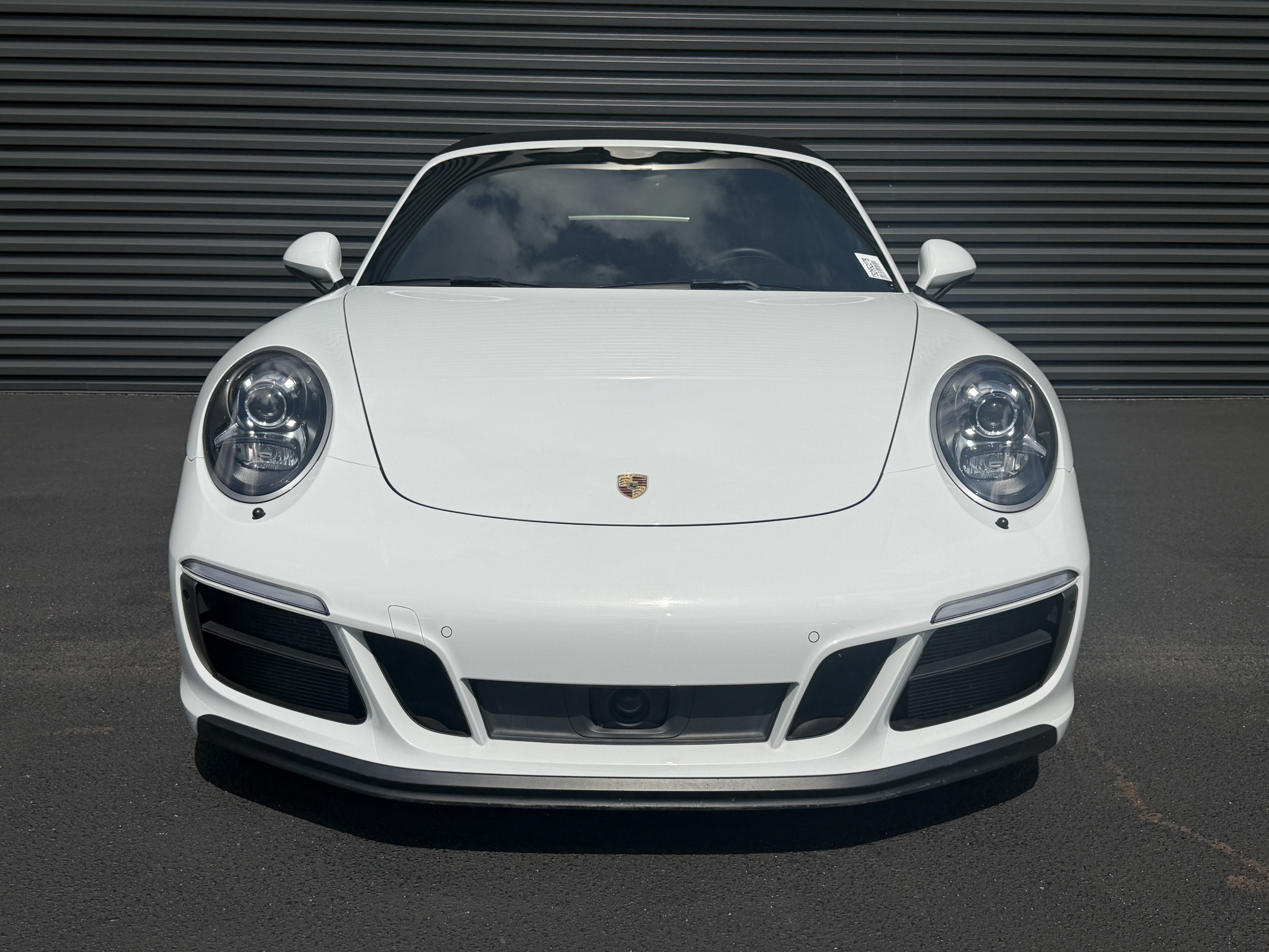 Used 2018 Porsche 911 Targa 4 GTS AWD/4WD image 13