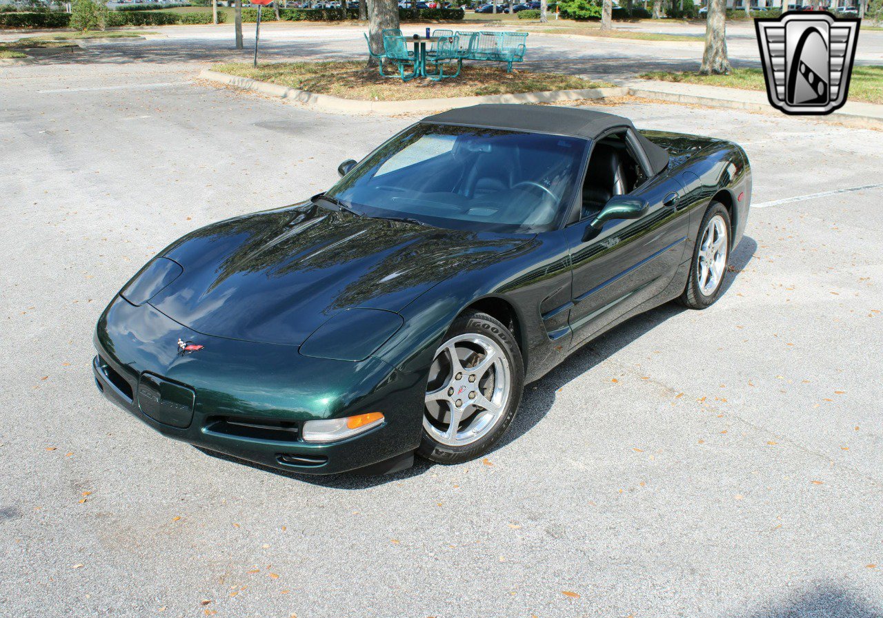 Used 2001 Chevrolet Corvette Convertible w/ Preferred Equipment Group2 image 3