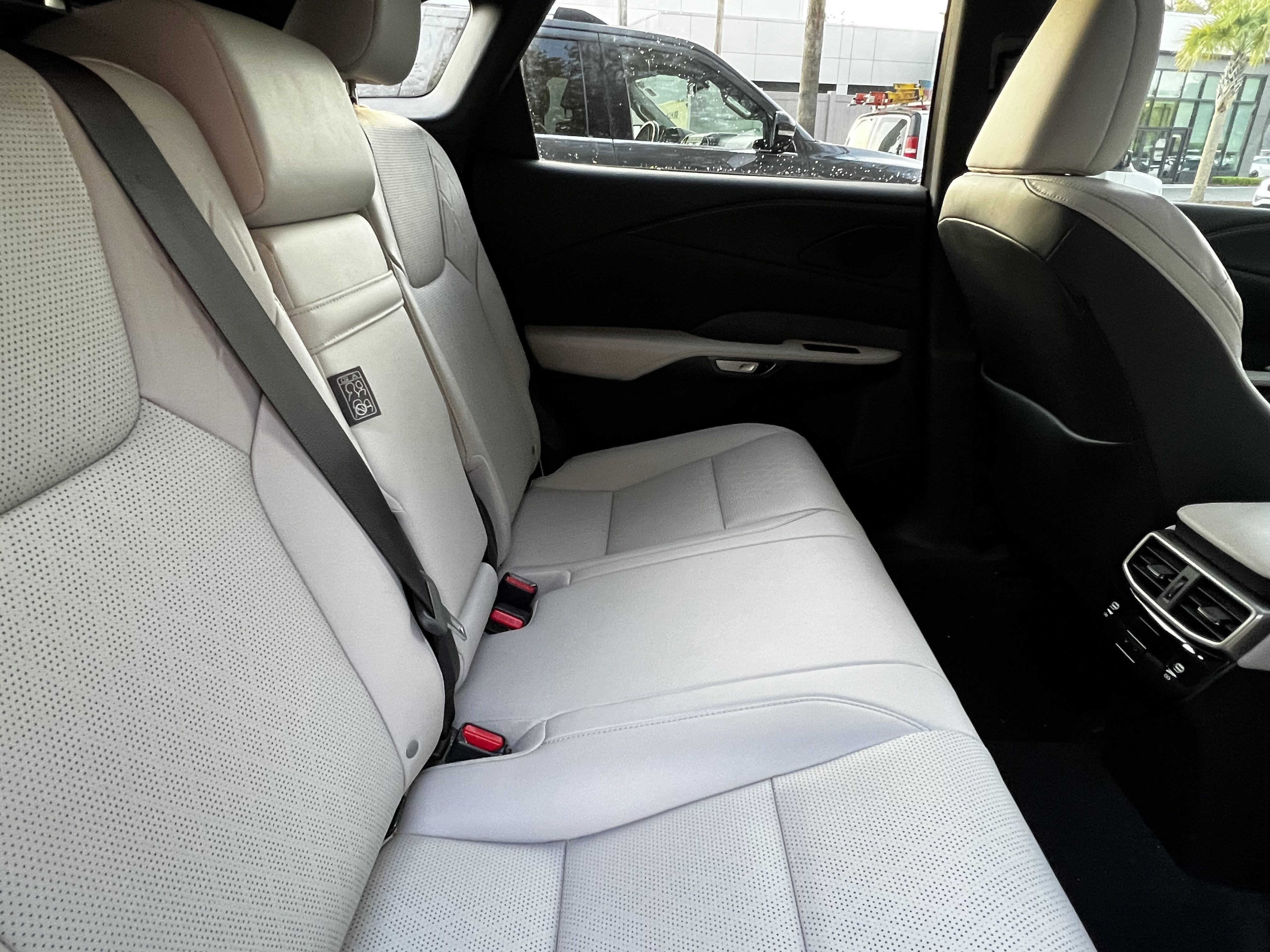 Certified 2024 Lexus RX 350 Premium Plus w/ Convenience Package FWD image 40