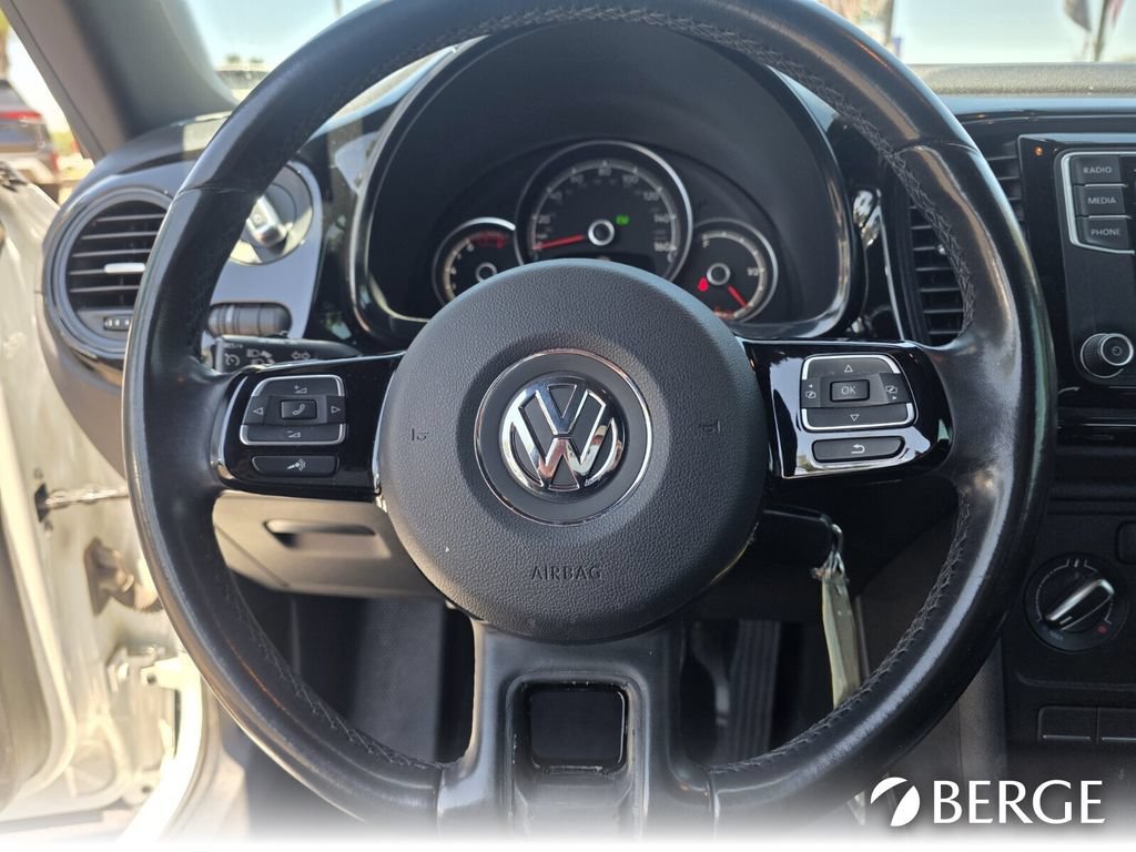 Used 2018 Volkswagen Beetle 2.0T S FWD image 22