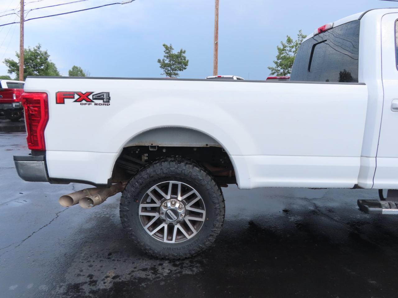 Used 2018 Ford F350 4x4 Crew Cab Super Duty image 21