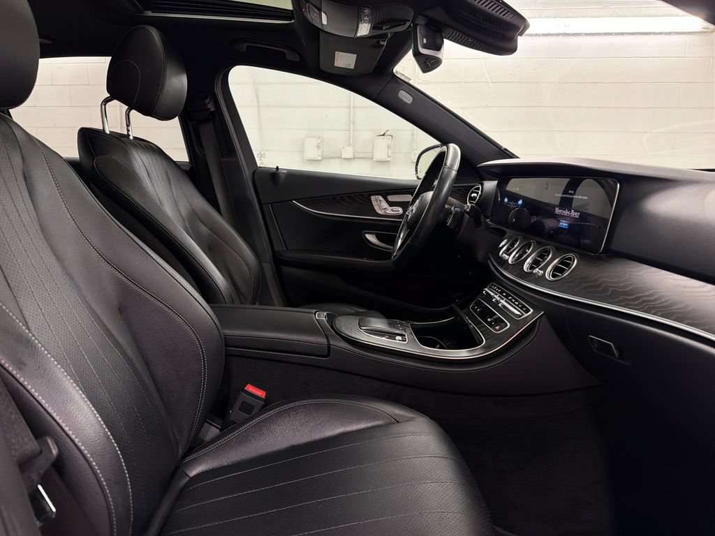 Used 2022 Mercedes-Benz E 350 Sedan image 29