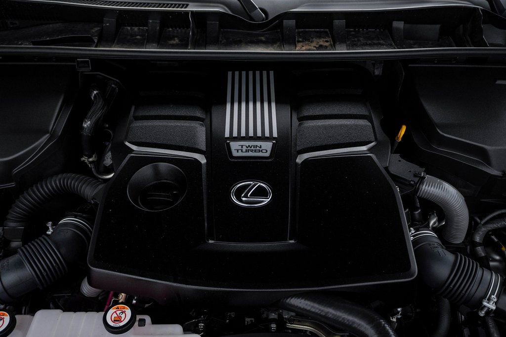 Used 2024 Lexus LX 600 F Sport image 33