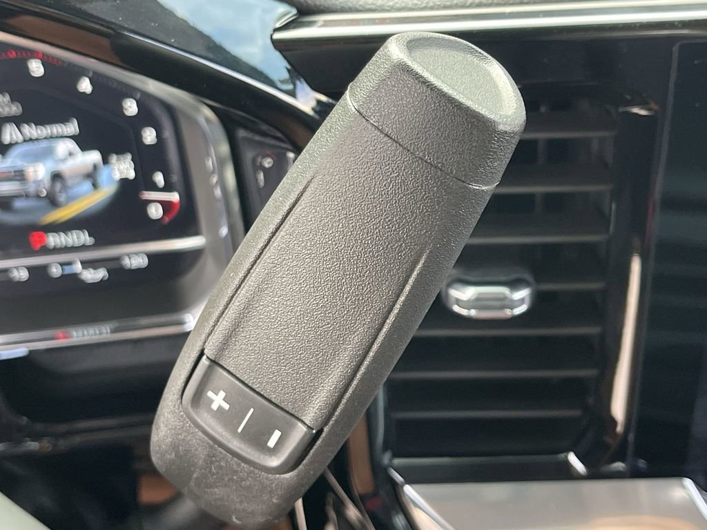 Used 2024 GMC Sierra 2500 SLT image 16