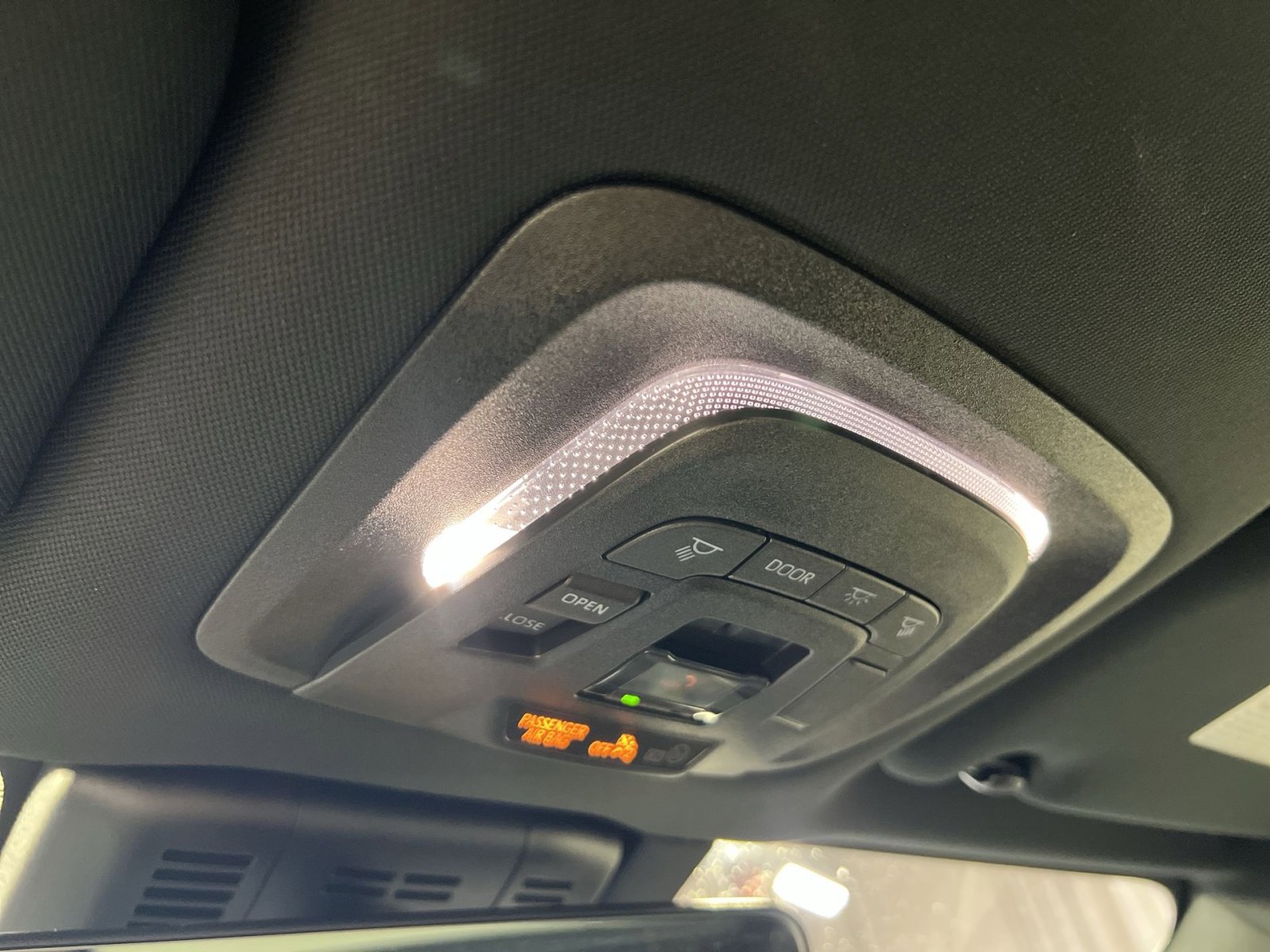 Used 2026 Toyota Crown Platinum image 37