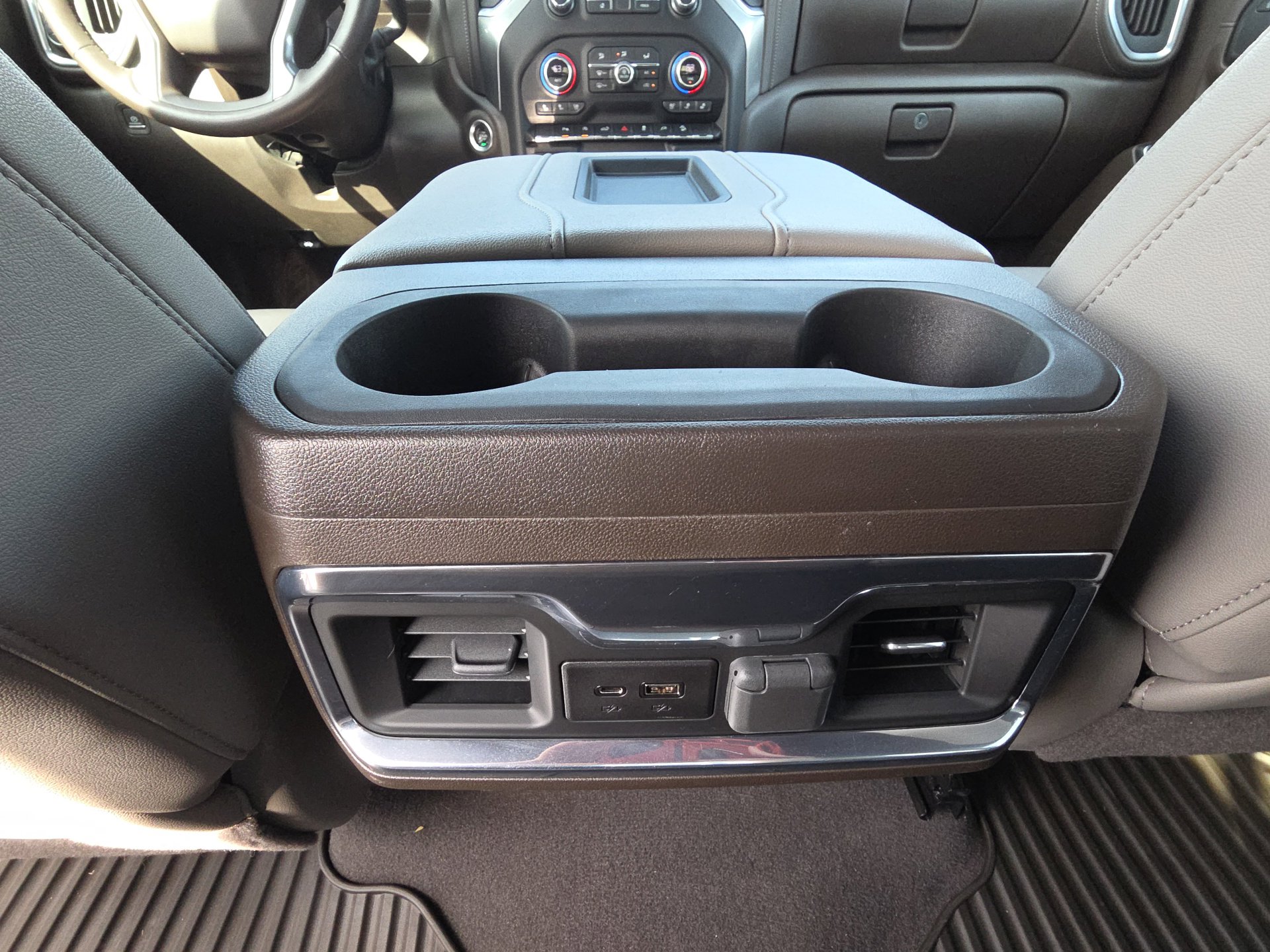 Used 2022 Chevrolet Silverado 1500 LTZ w/ Z71 Off-Road Package image 31