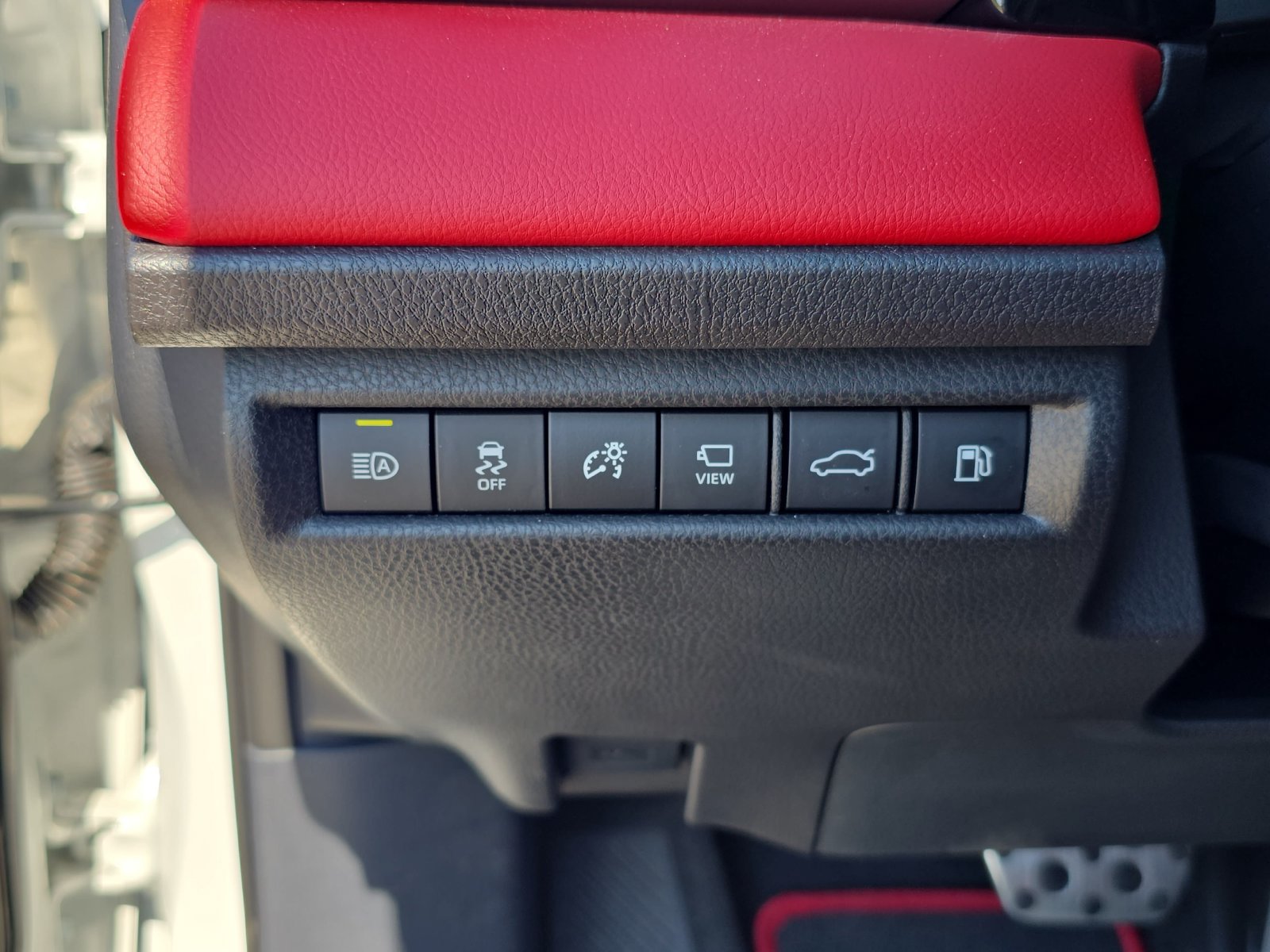 Used 2026 Toyota Camry XSE w/ Premium Plus Package FWD image 23