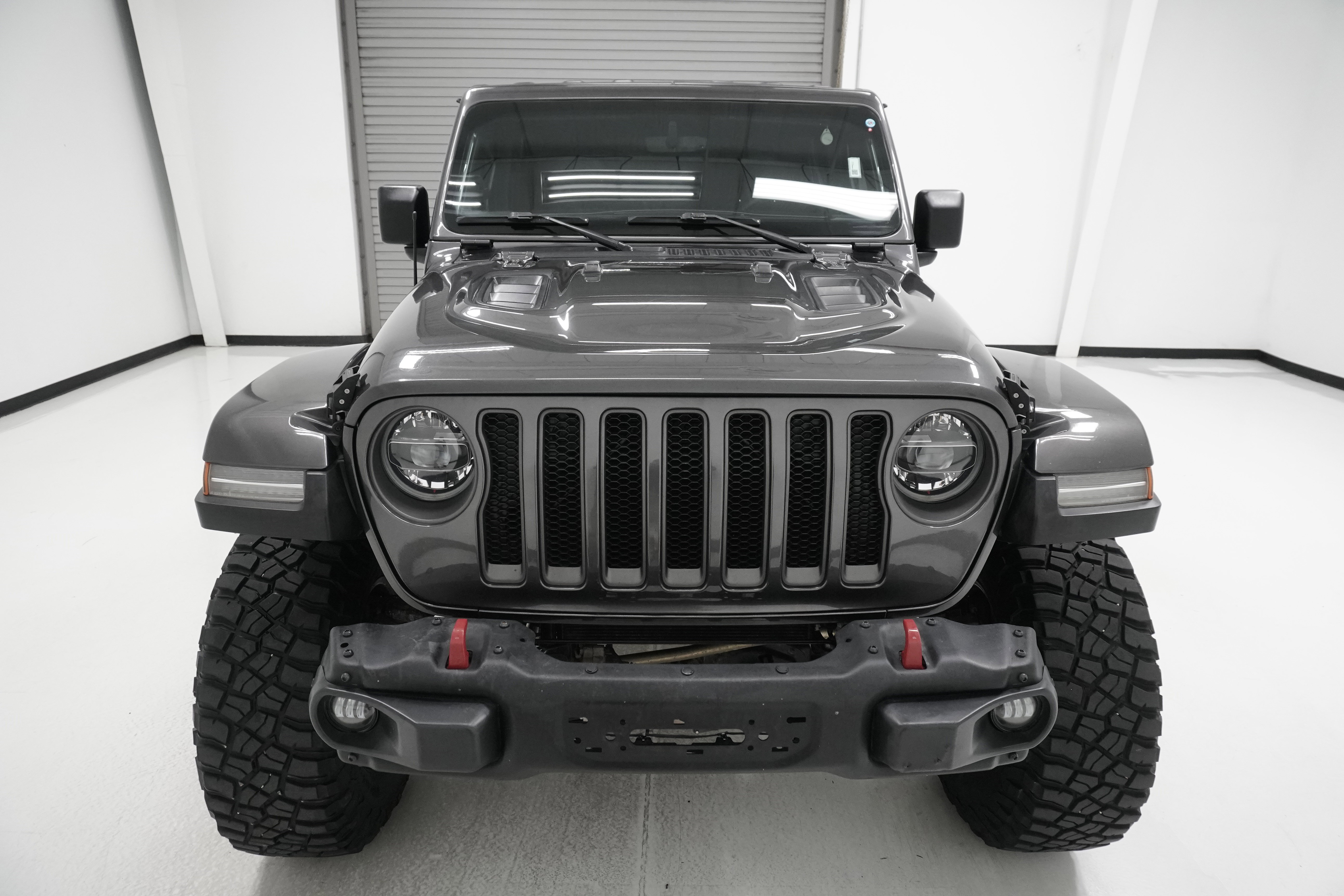 Used 2021 Jeep Wrangler Unlimited Rubicon AWD/4WD image 2