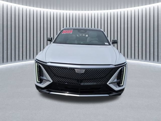 Used 2024 Cadillac Lyriq Luxury AWD/4WD image 13