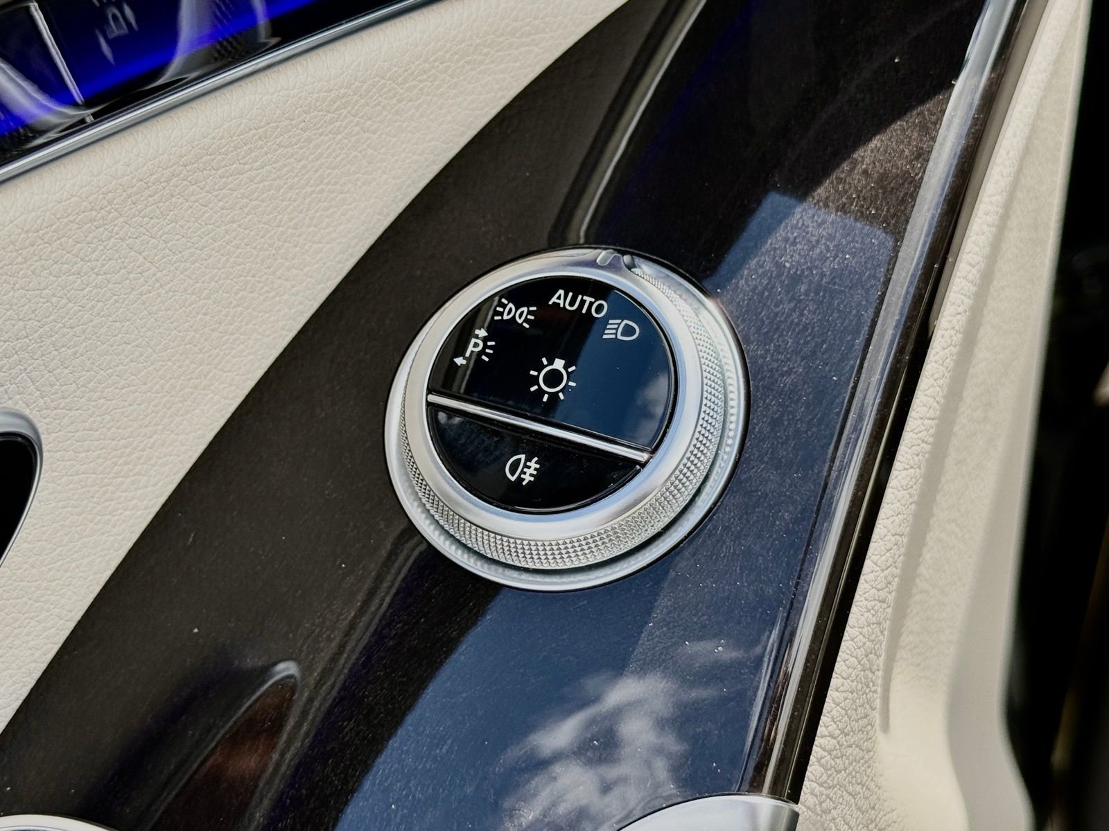 Used 2023 Mercedes-Benz S 500 4MATIC image 25