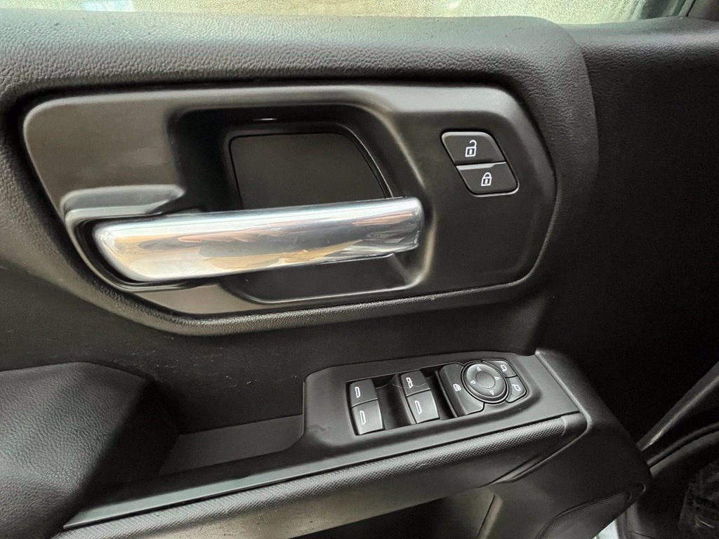 Used 2022 Chevrolet Silverado 1500 Custom AWD/4WD image 35