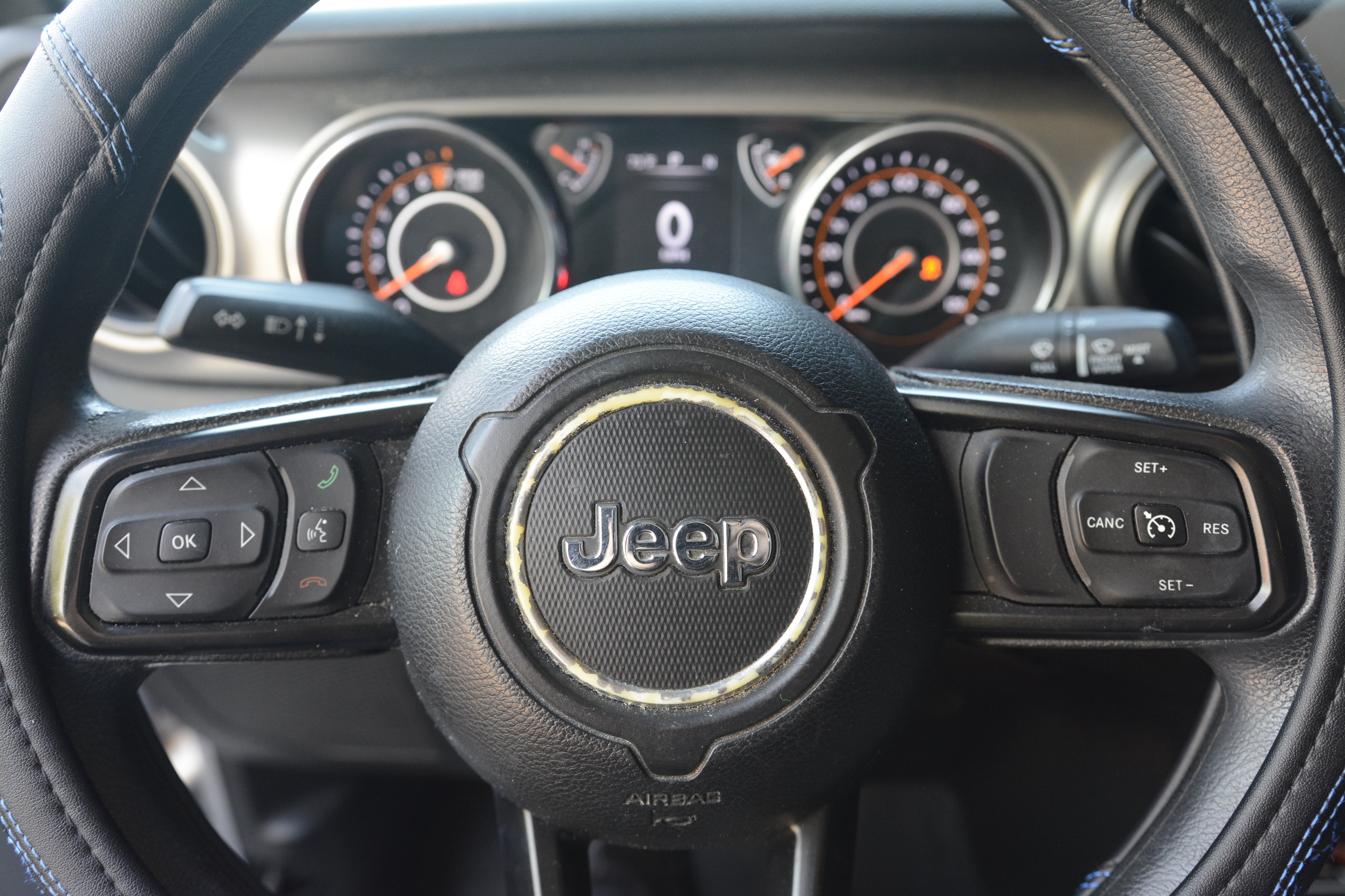 Used 2018 Jeep Wrangler Unlimited Sport AWD/4WD image 15