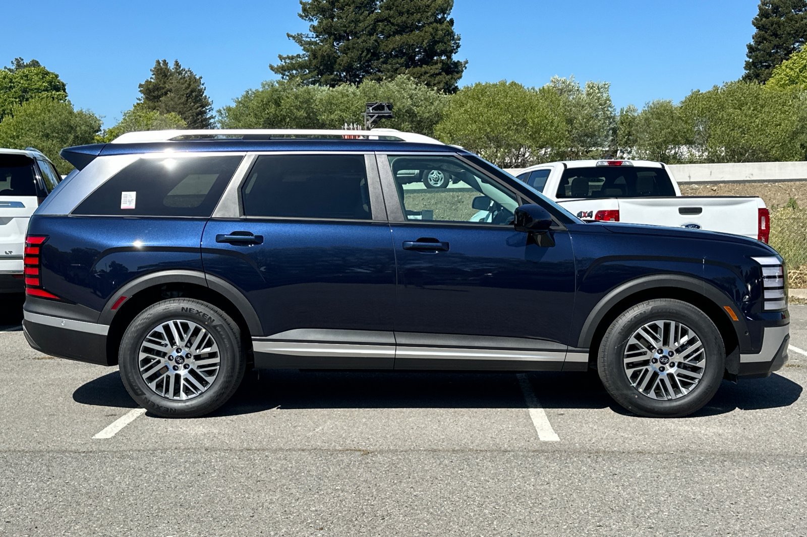 New 2026 Hyundai Palisade SEL AWD/4WD image 3