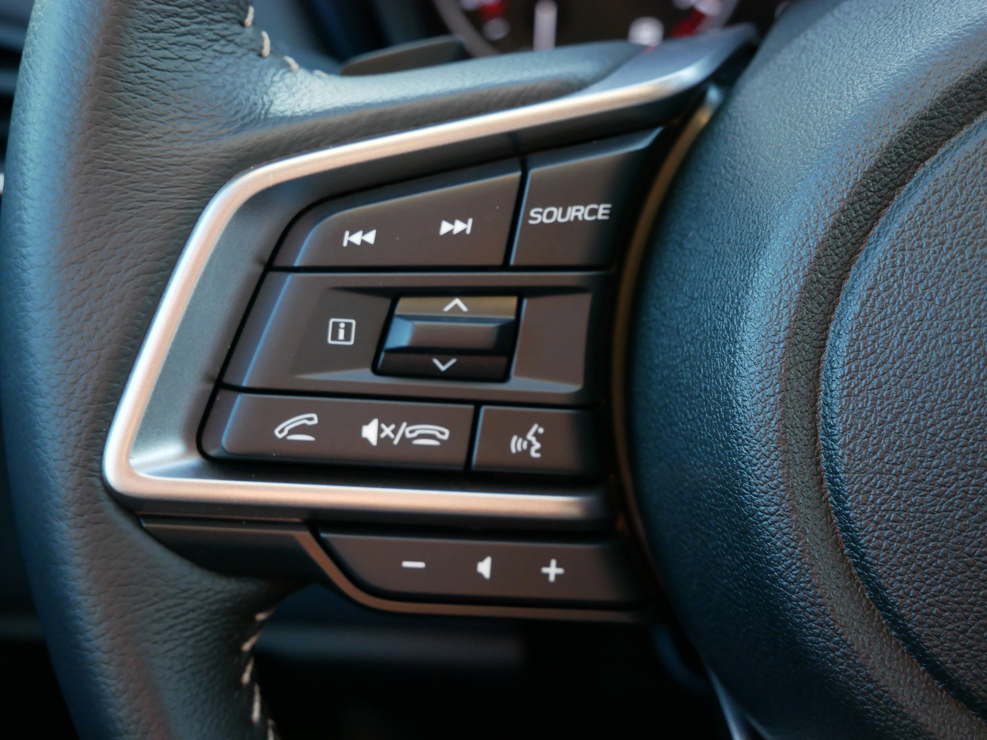 Certified 2025 Subaru Outback Premium image 31